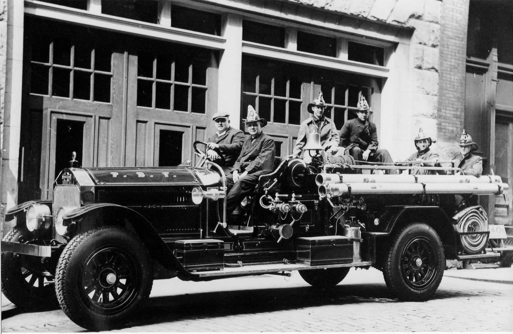 پیشینه‌ی سیستم‌های اعلام و اطفای حریق